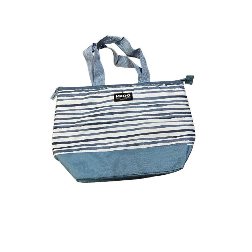 Igloo blue and white striped thermal lunch bag